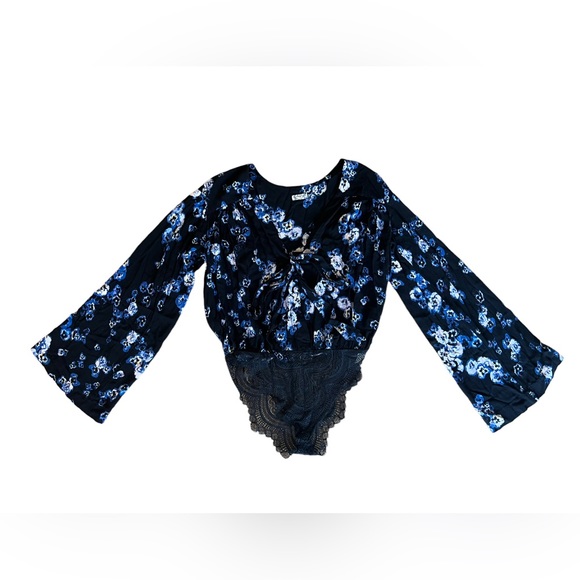 FREE PEOPLE / Size XS/ “Forties Feels” Black Floral Printed Boho Bodysuit - Picture 8 of 15
